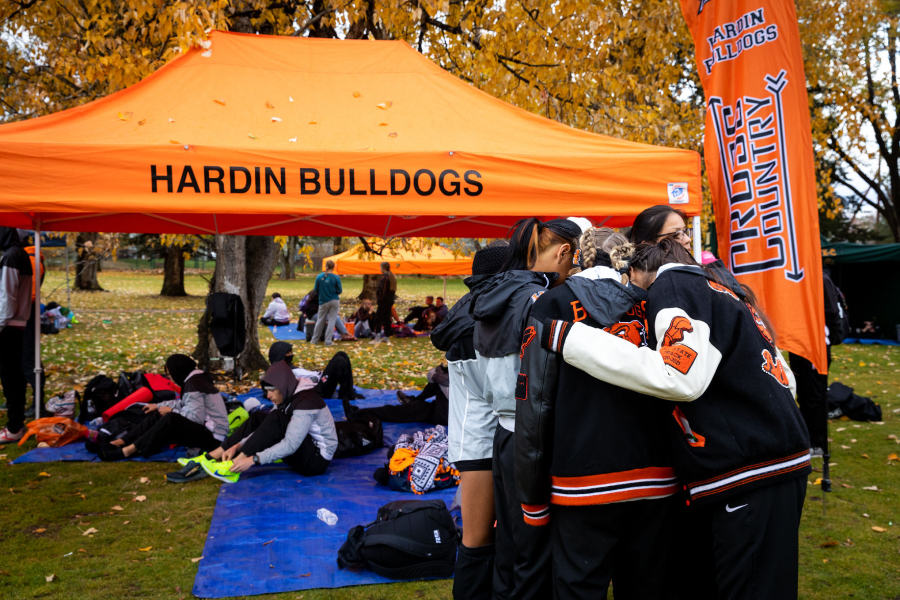 102421-mis-spt-crosscountry-features02.jpg